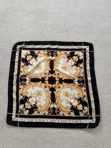 Versace baroque square logo