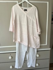 OSKA Pale pink linen v neck