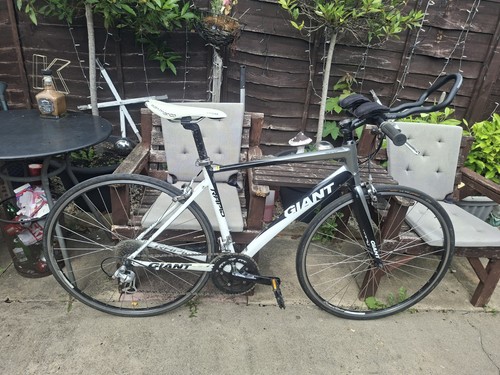 Giant rapid road bike size - 4,