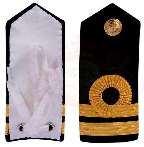 Royal navy lieutenant rank - lt,