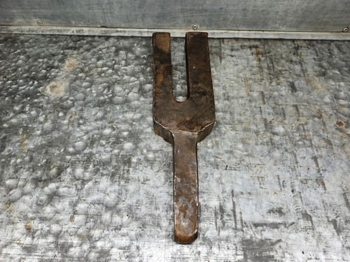 Blacksmiths anvil metal - anvil,