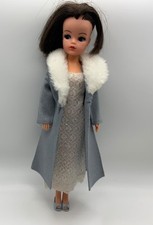 VINTAGE SINDY DOLL SIZE DRESS WINTER COAT & PALE BLUE HEELED SHOES PARTY NO DOLL