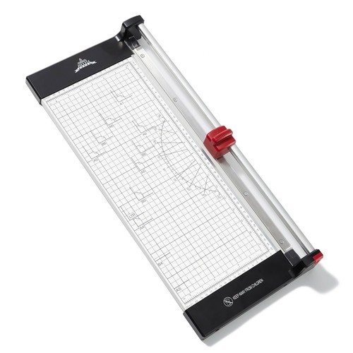 Rotary paper cutter with - cutter,