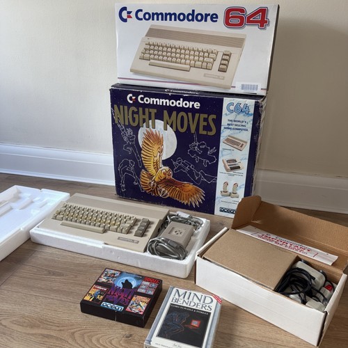 Commodore computer boxed - 64,