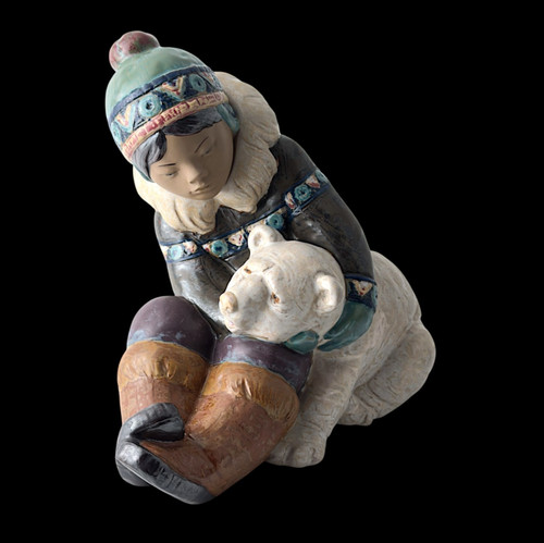 Lladro eskimo playing - lladro, "eskimo