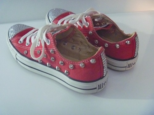 Genuine womens stud - genuine,