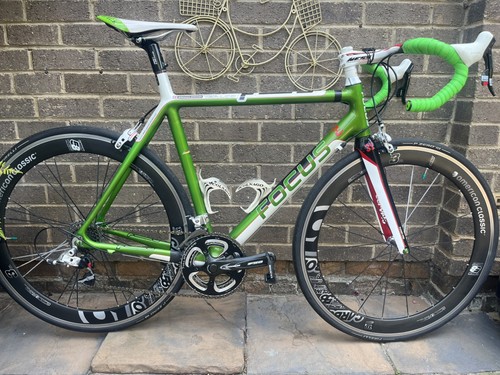 Focus izalco carbon road - road, bike