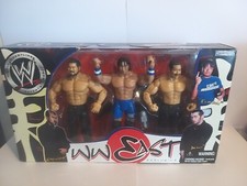 WWE 2004  Defining WWEast