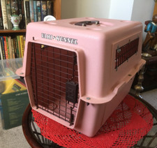 DOSKOCIL PINK VARI-KENNEL PET CARRIER FOR CAT/SMALL DOG 21"X16"X15"