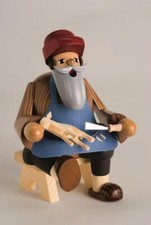 Smoking figure carver 16 cm