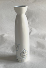 Bryony Burn Sake Vase Leaf Pattern White Blue leaf Artforum Excellent condition