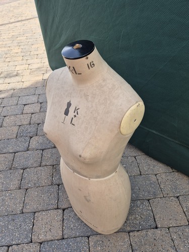 Kennett and lindsell mannequin - lindsell,