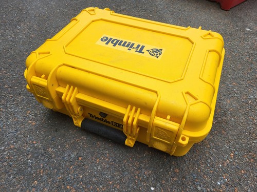Used r12 trimble gps box - r12,