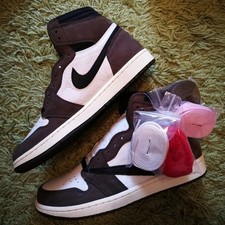 Air Jordan 1 Travis Scott +