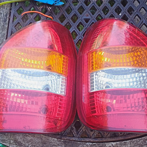 Vauxhall zafira rear lights - vauxhall,