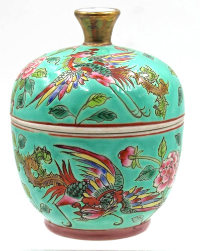 Vintage nyonya straits chinese - nyonya,