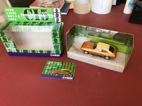 Corgi bodies 1976 ford - bodies,