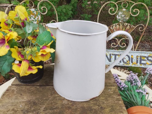 Large antique pint white - antique, 8