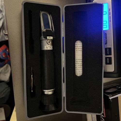 Salinity refractometer for - salinity,