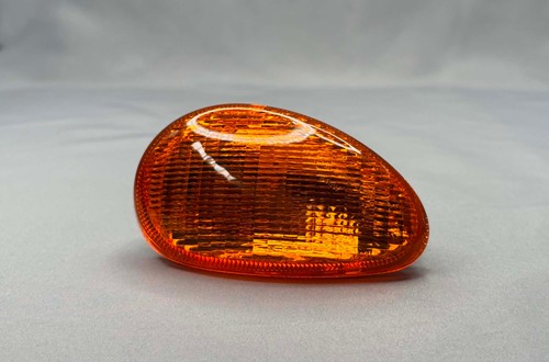 Front right indicator - front,