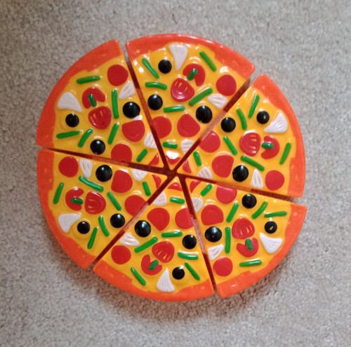Simulation small pizza toy - simulation,