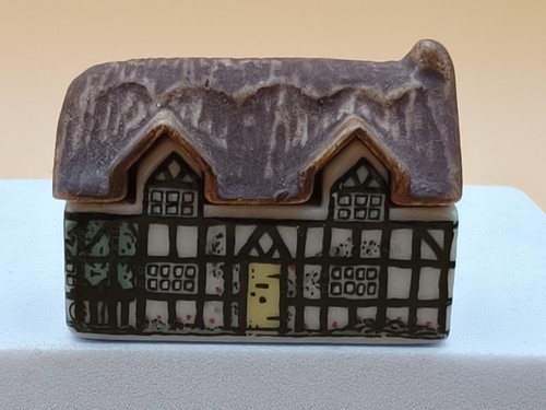 Wade 1980s whimsey - wade, whimsey-on-wye