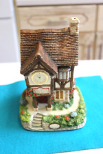 Memory Lane Cottages by Peter Tomlin - Clock Tavern Model Building (5050)