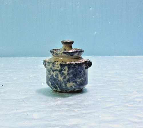 Blue white spongeware - blue/,
