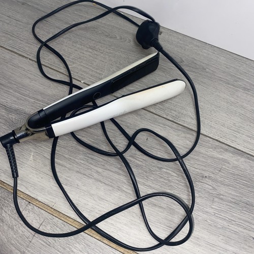 Ghd hair straightener white - ,