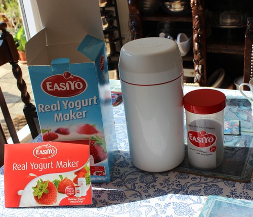 Easiyo real yogurt - easiyo, maker