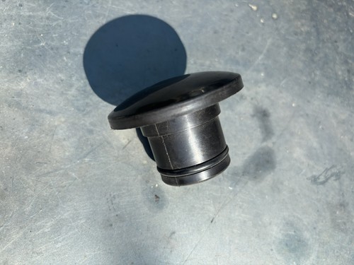 New old stock ford oil - old,