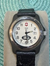 Swiss Army Womens 33 mm Land
