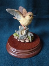 VINTAGE 1995 LEONARDO COLLECTION FIGURINE  - NATURE STUDIES - BIRD ON STUMP