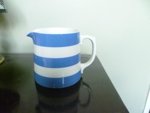 Green cornishware one pint - ,