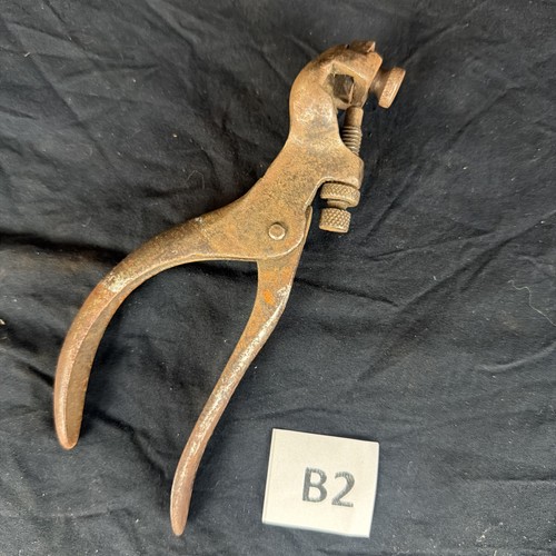 Antique bridge tool saw set - antique,