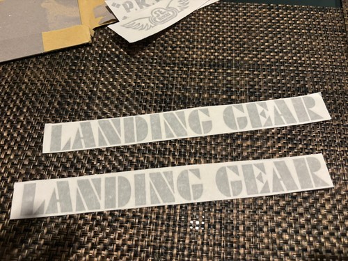 Landing gear racing - landing,