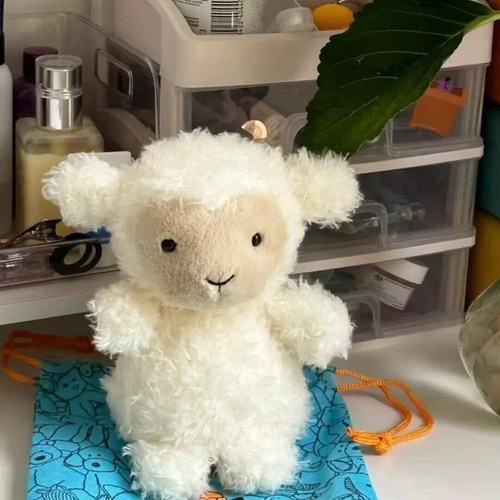 Jellycat little lamb 16cm new - jellycat,