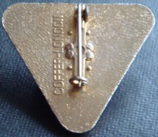 MIDDLESBROUGH FC Vintage insert badge Maker COFFER LONDON Brooch pin 38mm x 34mm