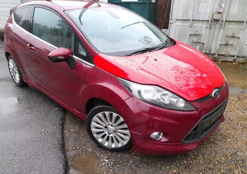 Ford fiesta mk7 zetec s - ford,