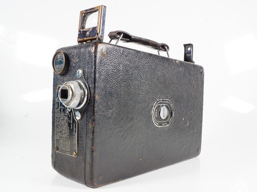 Cine kodak 16mm camera with - bb,