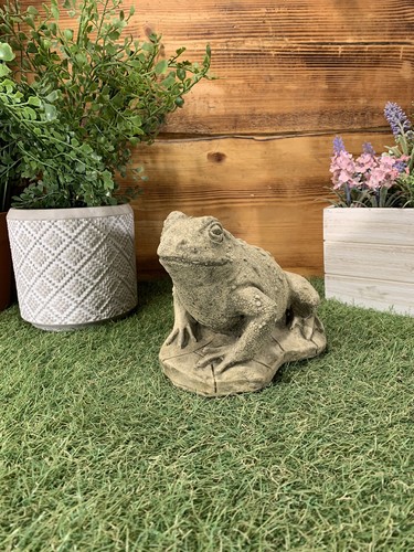 Stone garden frog - stone,