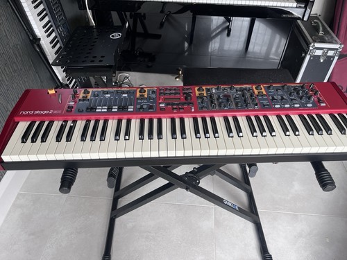 Nord stage compact 73 - 2, ex