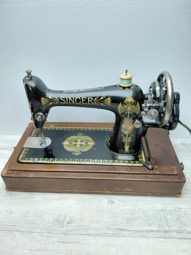 Singer hand crank - singer,