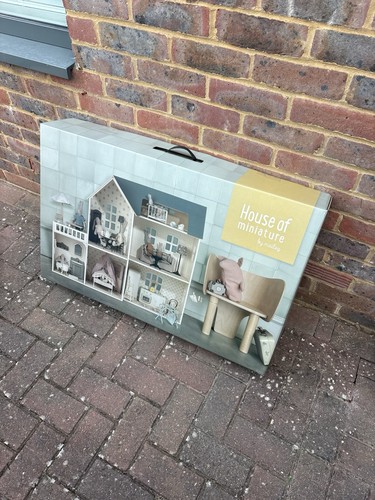Maileg house empty box - empty,