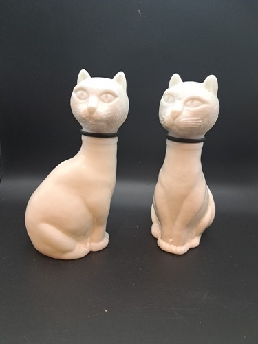 Vintage milk glass - milk, gold