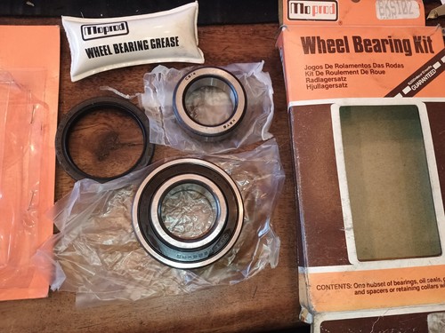 Rear wheel bearing kit - wheel,