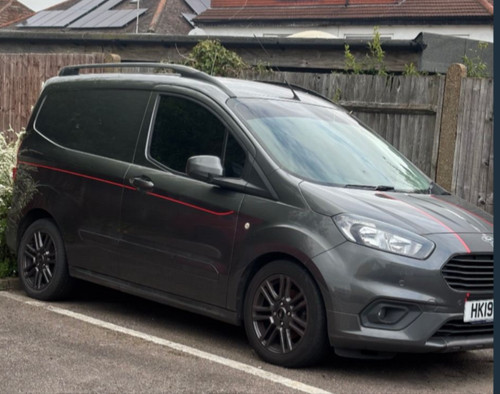 Ford transit courier sport - ford,