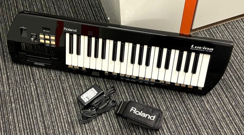 Roland lucina 37 key - ax-09, bk