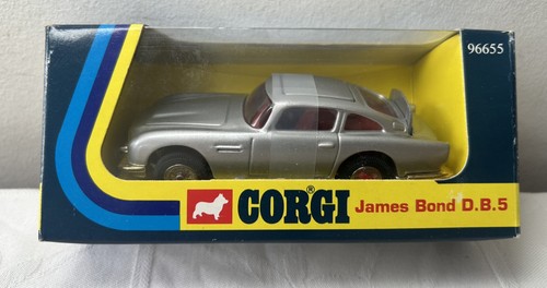 Corgi james bond 007 aston - corgi,