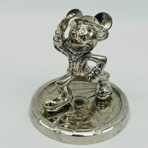 Mickey mouse statue - mouse, 2016